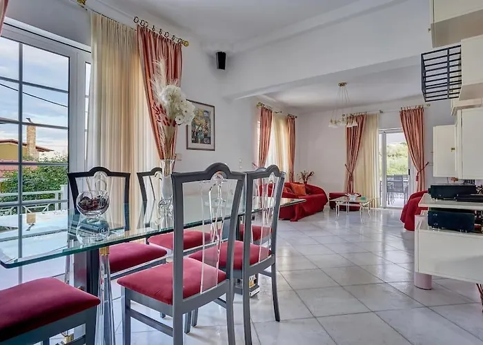 Chrysanthi Luxury In Salakos, With Pool & Jacuzzi, Near Villa