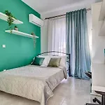 Villa Chrysanthi Luxury In Salakos, With Pool & Jacuzzi, Near