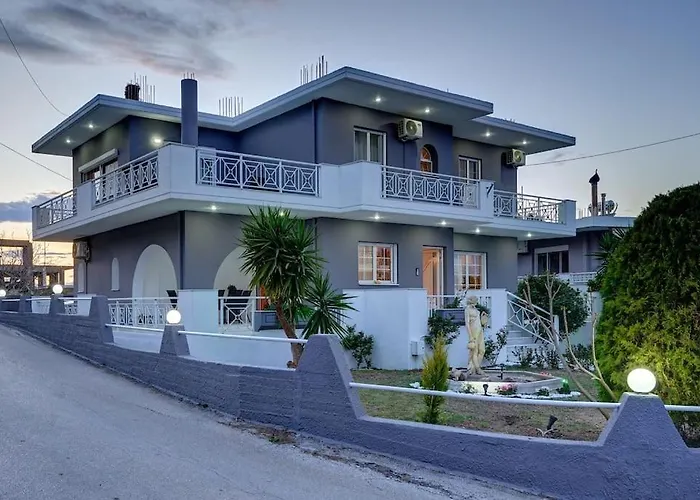 Chrysanthi Luxury In Salakos, With Pool & Jacuzzi, Near * Σάλακος