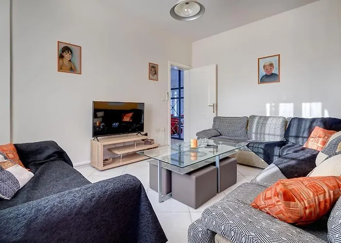 Βίλα Chrysanthi Luxury In Salakos, With Pool & Jacuzzi, Near Σάλακος