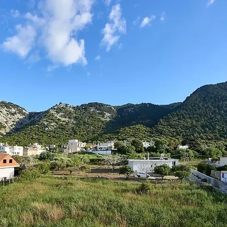 Chrysanthi Luxury In Salakos, With Pool & Jacuzzi, Near * Σάλακος