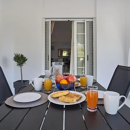 Chrysanthi Luxury In Salakos, With Pool & Jacuzzi, Near *