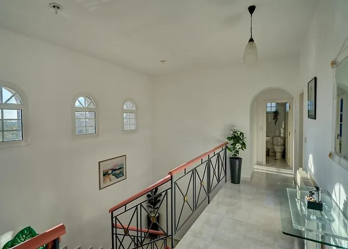 Chrysanthi Luxury In Salakos, With Pool & Jacuzzi, Near Villa *