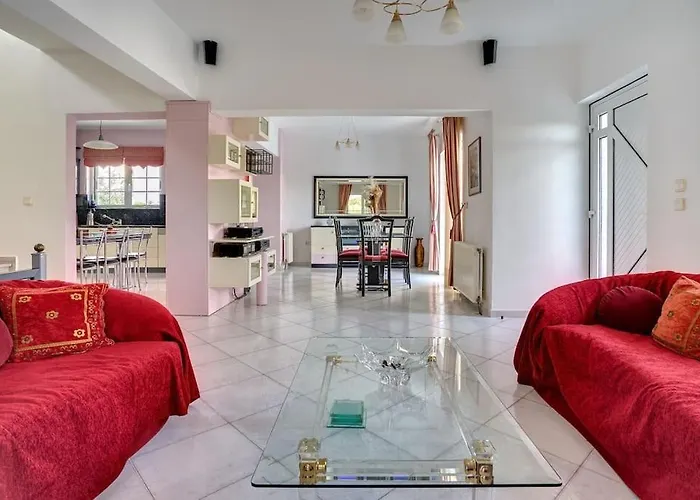 Villa Chrysanthi Luxury In Salakos, With Pool & Jacuzzi, Near *