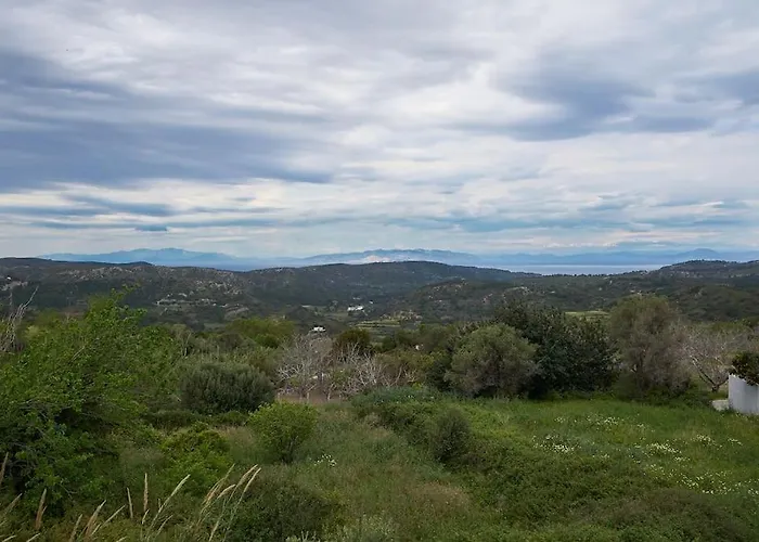 Chrysanthi Luxury In Salakos, With Pool & Jacuzzi, Near Sálakos