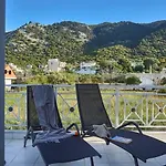 Chrysanthi Luxury In Salakos, With Pool & Jacuzzi, Near Villa Salakos