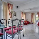 Chrysanthi Luxury In Salakos, With Pool & Jacuzzi, Near Villa
