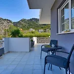 Chrysanthi Luxury In Salakos, With Pool & Jacuzzi, Near Salakos