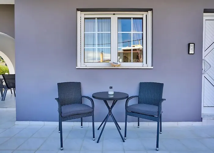Chrysanthi Luxury In Salakos, With Pool & Jacuzzi, Near Sálakos